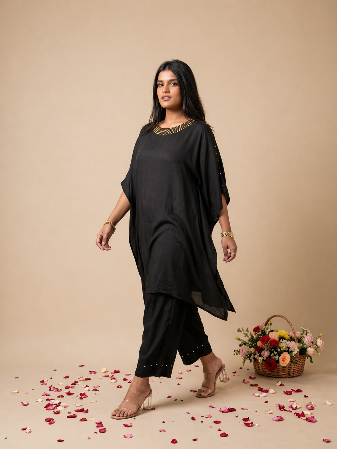 Raat Kaftan Set